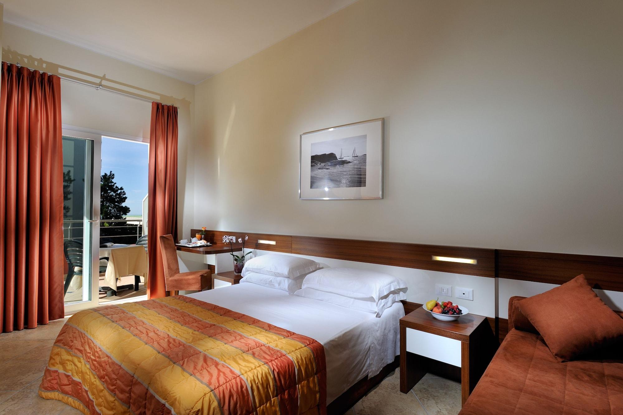Hotel Bembo Bibione Eksteriør bilde