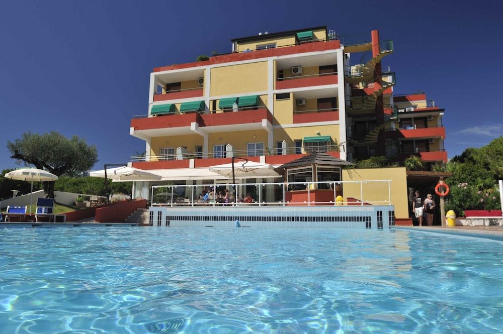 Hotel Bembo Bibione Eksteriør bilde