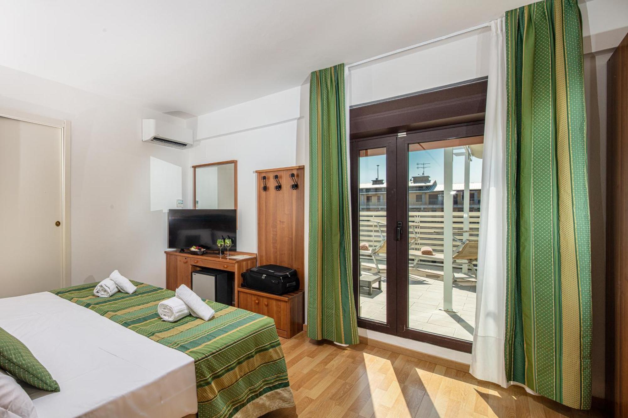 Hotel Bembo Bibione Eksteriør bilde